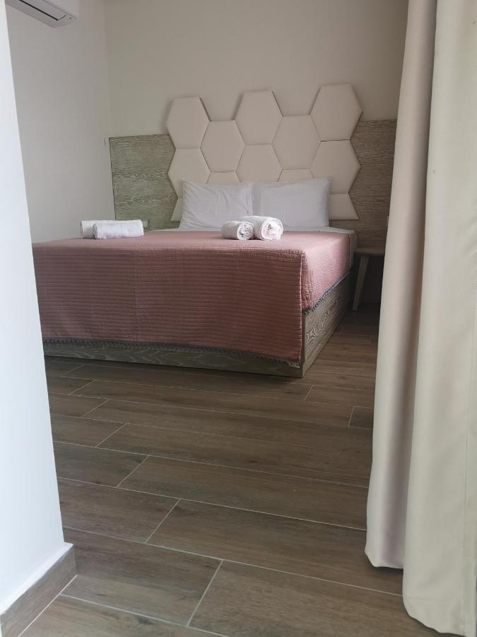 Amalia Deluxe Villas Vrasná Exterior foto